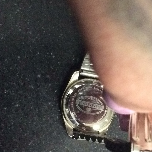 FOSSIL - Picture 5 of 5